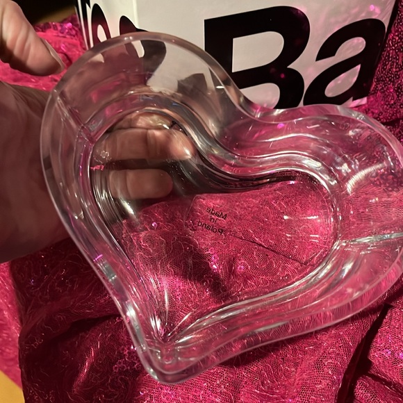 Crate & Barrel Glass Heart-shaped Dish - new - Picture 2 of 9
